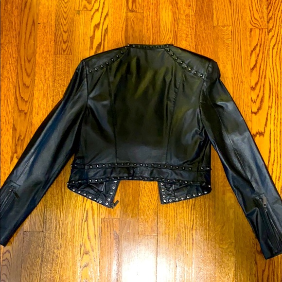 Jacket - Picture 5 of 5